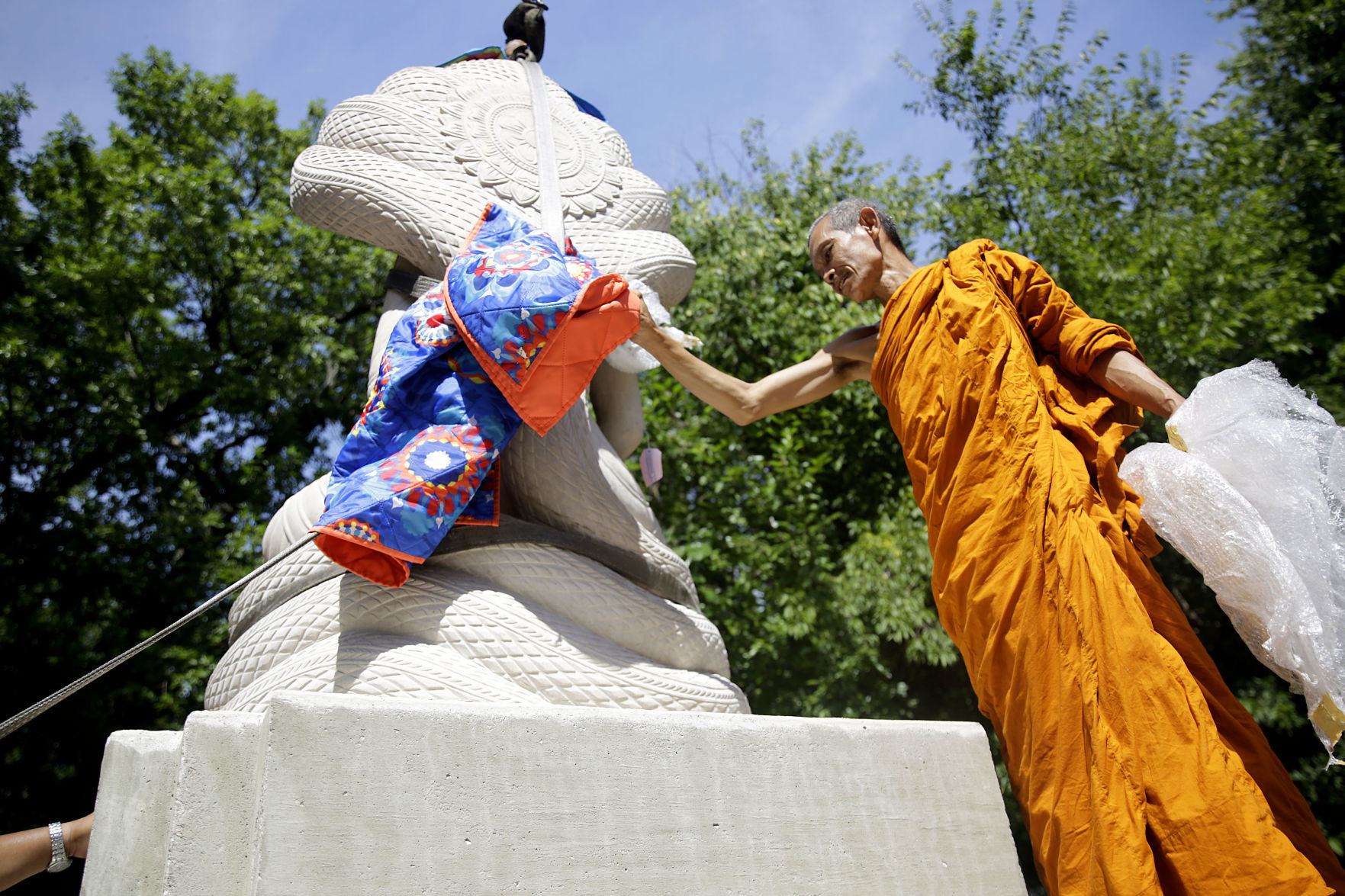 BUDDHA INSTALL